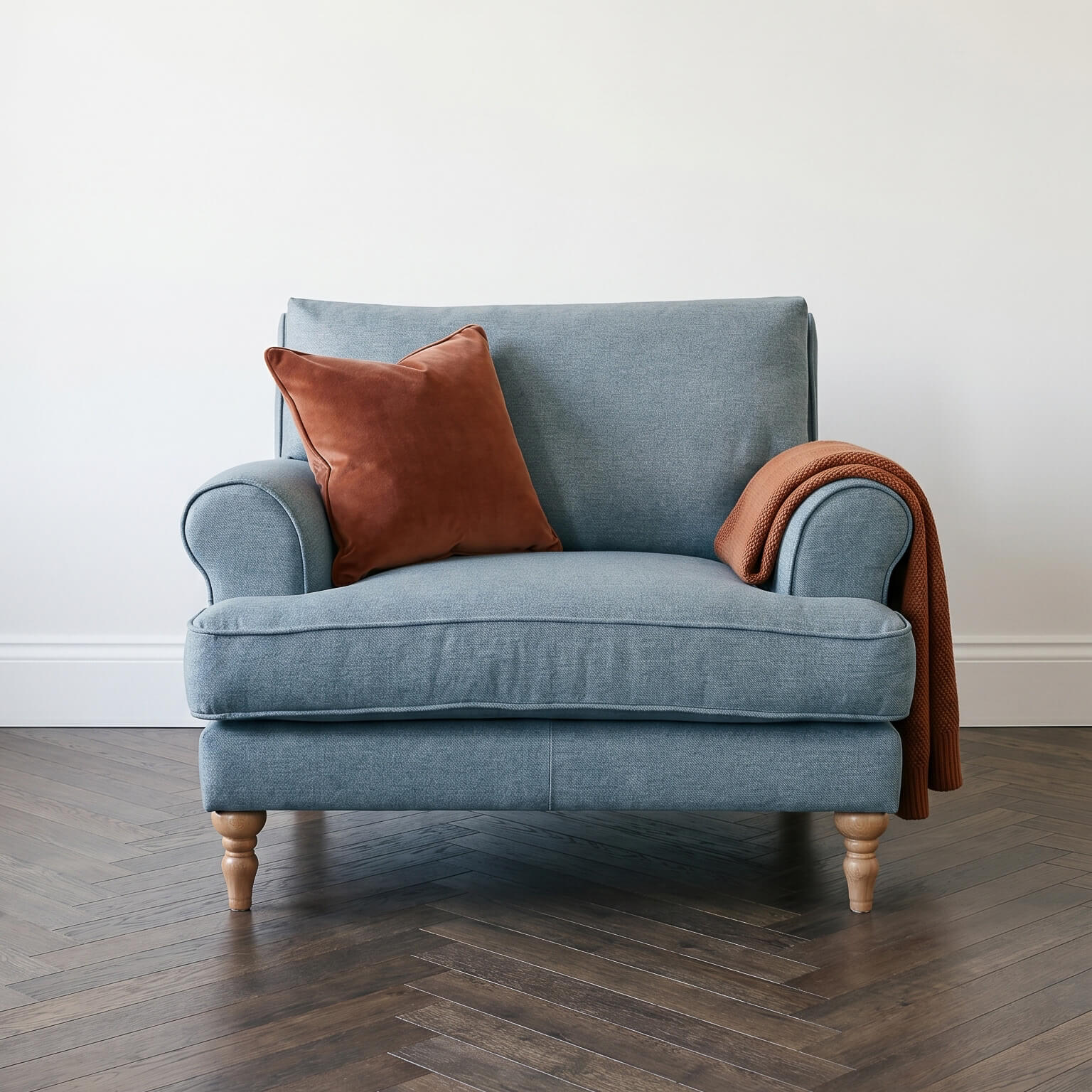 Sany Blue Snuggle Chair